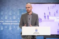 El Gobierno trasladará a las CCAA el debate sobre la acogida de los menores migrantes solos llegados a Canarias