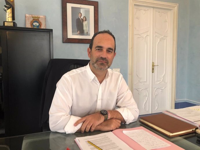 El alcalde de Carboneras (Almería), José Luis Amérigo (PSOE)