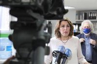 Susana Díaz pide a Moreno que "cuanto antes" diga la hoja de ruta para Navidad y "sepamos a qué atenernos"