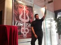 Roberto Chirufa, primo de Rafael Amargo, dice que la detención del 'bailarín' ha sido "un palo muy grande"