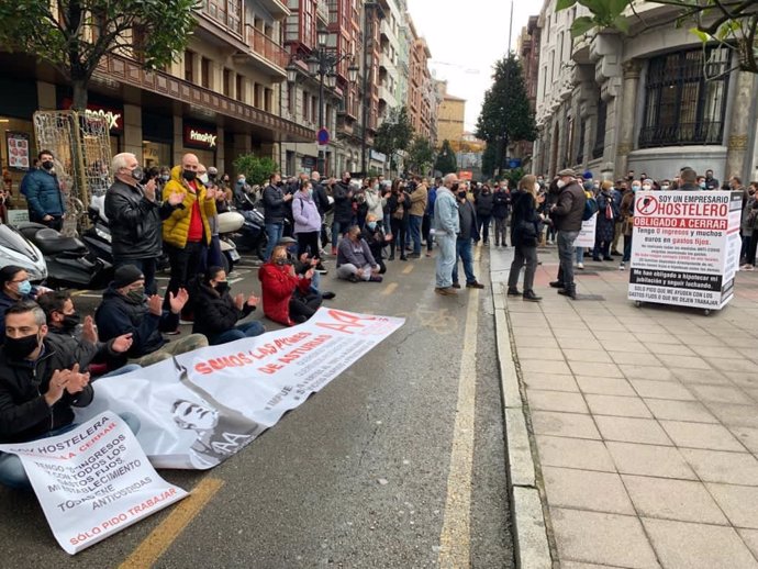 Protesta en Oviedo