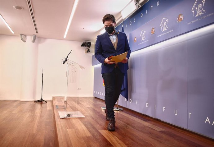 El portaveu d'ERC al Congrés,  Gabriel Rufián, després d'una roda de premsa 
