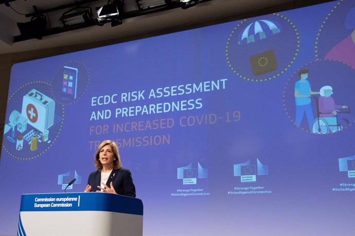Stella Kyriakides, comisaria europea de Salud, en una comparecencia en Bruselas
