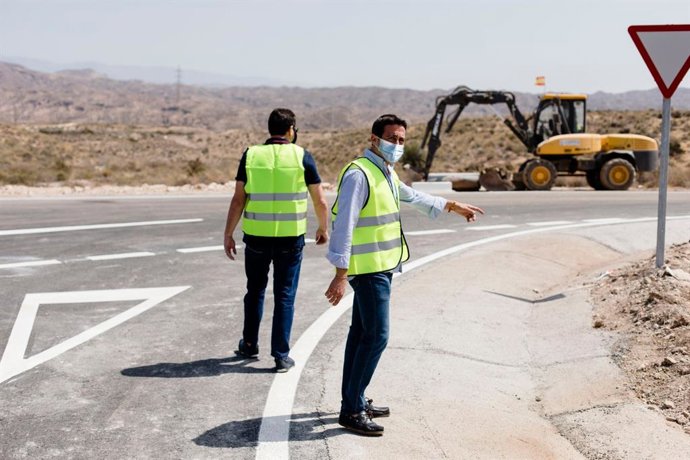 Obras en caminos de la provincia