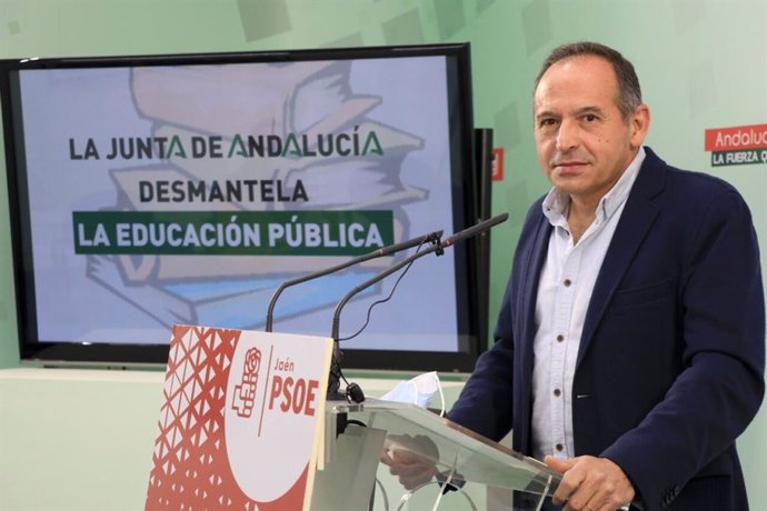 El parlamentario del PSOE de Jaén Jacinto Viedma.