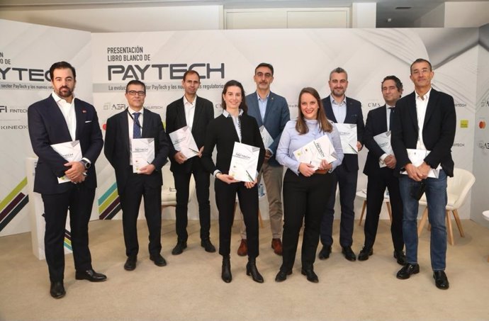 Presentación del 'Libro Blanco de las Paytech' elaborado por Aefi.