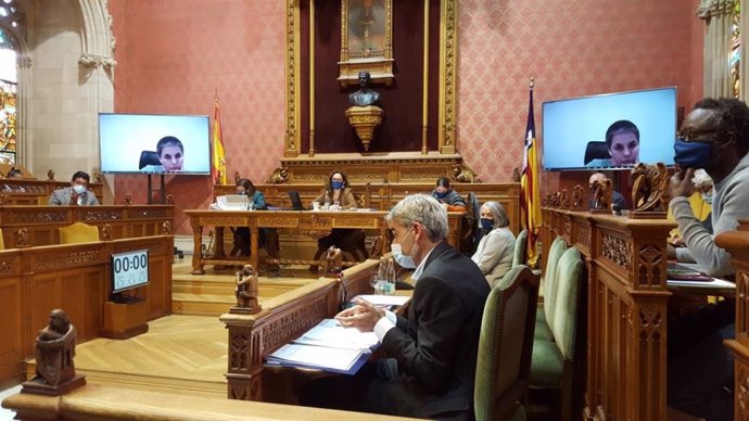 Pleno extraordinario en el Consell de Mallorca.