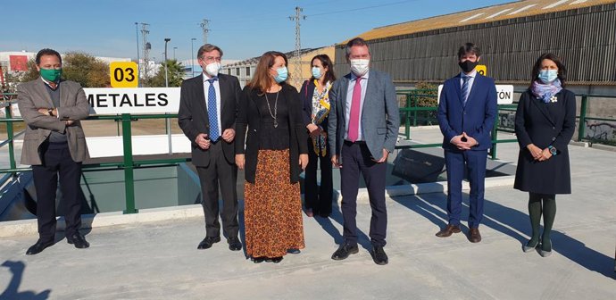 Espadas, Crespo y Carmona, en el punto limpio de Lipasam en el Puerto