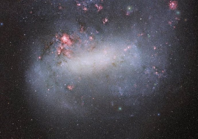 Vista más amplia y profunda de la Gran Nube de Magallanes de SMASH