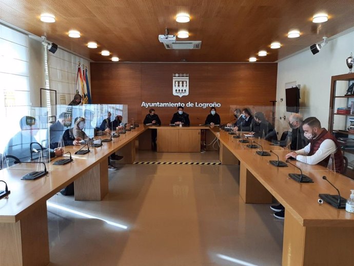 Reunión Ayuntamiento de Logroño con hostelería de  la Laurel y San Juan