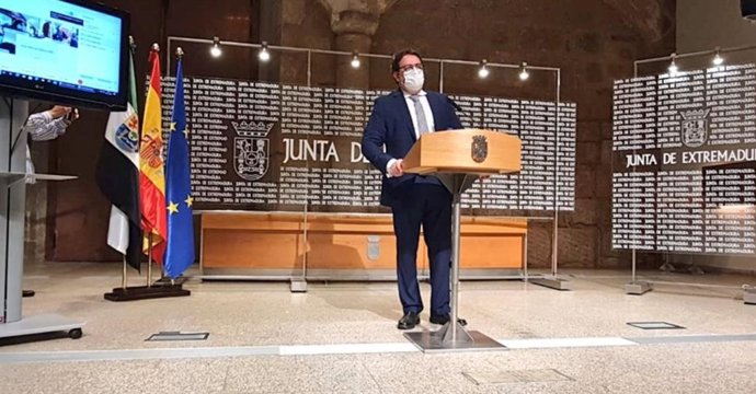 El vicepresidente segundo y consejero de Sanidad, José María Vergeles