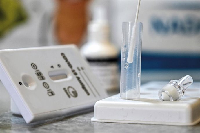 NAL VON MINDEN develops first combination test for corona and flu