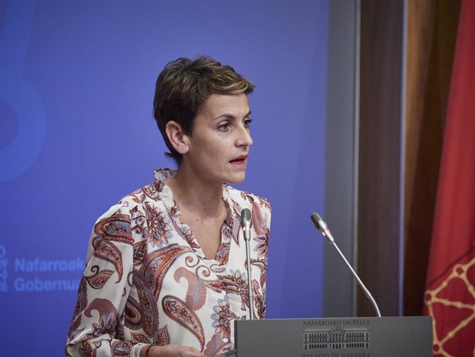 La presidenta del Gobierno de Navarra, María Chivite, en una rueda de prensa.