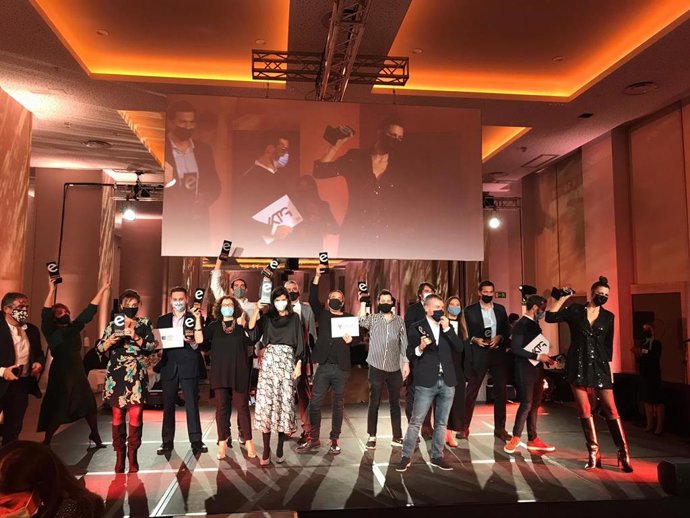 Ecoembes celebra la plata al 'Mejor Evento Responsable'  por el mercado navideño 'Recycling Market'