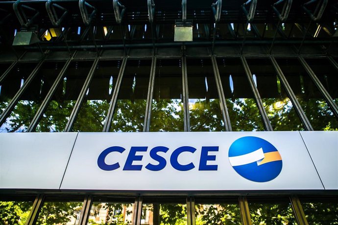 Axesor rebaja la calificación crediticia de Cesce desde A a A- con tendencia estable  