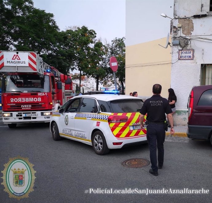 La Policía Local de San Juan en una intervención