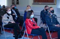 Robles elogia la "contundencia" del JEMAD contra la "cobardía y falta de valores democráticos" de militares retirados