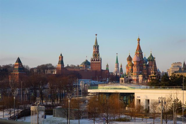 Vista panorámica del Kremlin y la catedral de San Basilio