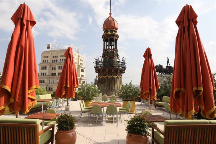 Vista de la terraza del hotel Four Seasons Madrid, ubicado en el Centro Canalejas, en Madrid.