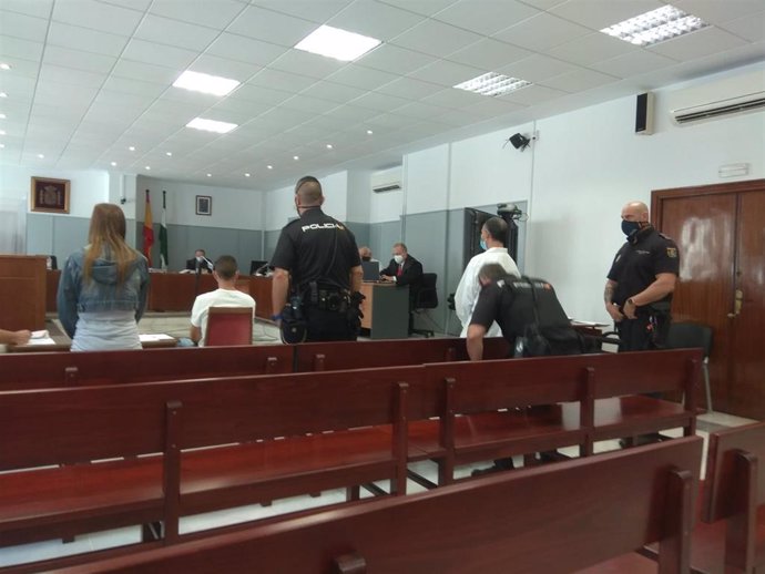 Juicio contra los acusados de matar a un hombre a pedradas en Almería