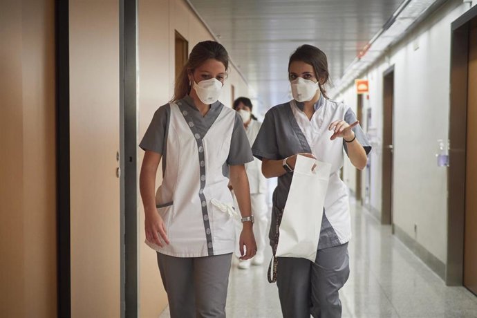 Personal sanitario en un centro hospitalario.