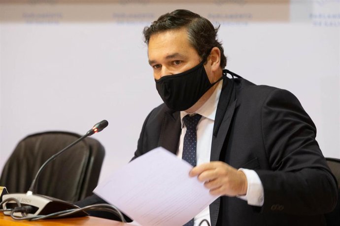 10,30 H.-     O Director Xeral De Gandara, Agricultura E Industrias Agroalimentarias, Jos Balseiros, E  O Director Da Axencia Galega Da Calidade Alimentaria (Agacal), Jos Luis Cabarcos, Responder¡N Na Comisin 7 Varias Preguntas Relacionadas Coa Activid