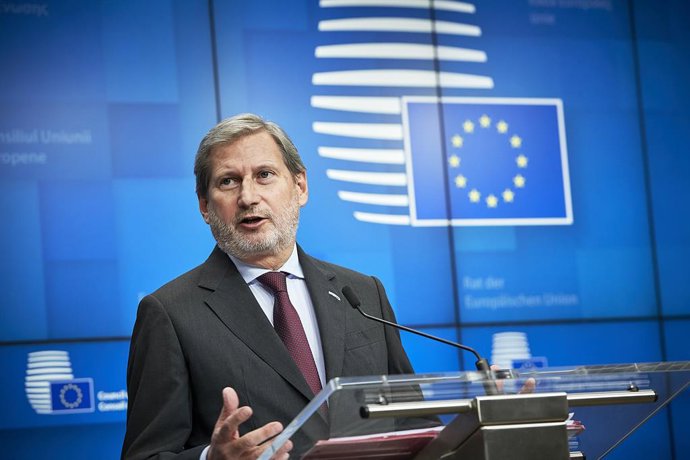 HANDOUT - 17 February 2020, Belgium, Brussels: Johannes Hahn, European Commissioner for Budget and Administration speaks at a press conference after the European Commission foreign affairs council meeting. Photo: Mario Salerno/European Council/dpa - ATT