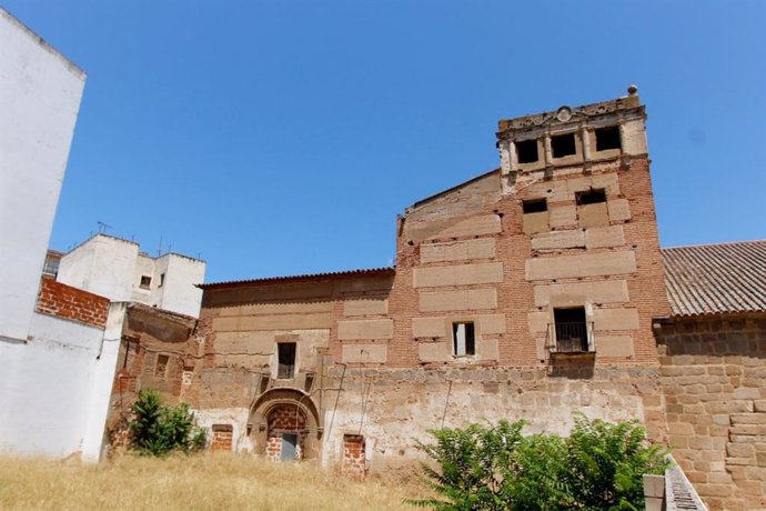 El Gobierno cofinanciará rehabilitar el Convento de las Freylas como sede del Instituto de Arqueología de Mérida