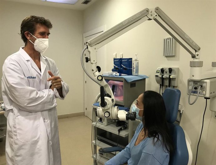 El doctor Robin Reyes Vithas Xanit Internacional