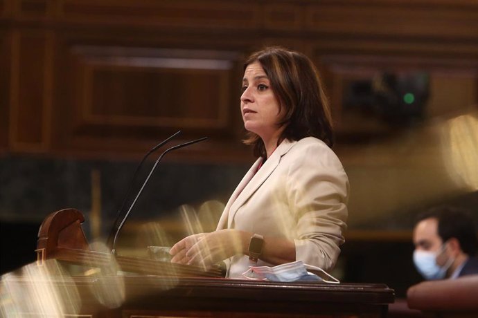 La vicesecretaria General del PSOE, Adriana Lastra, interviene durante una sesión plenaria en la que el Gobierno solicita al Congreso la prórroga del estado de alarma debido a la crisis del Covid-19, en Madrid, (España), a 29 de octubre de 2020.