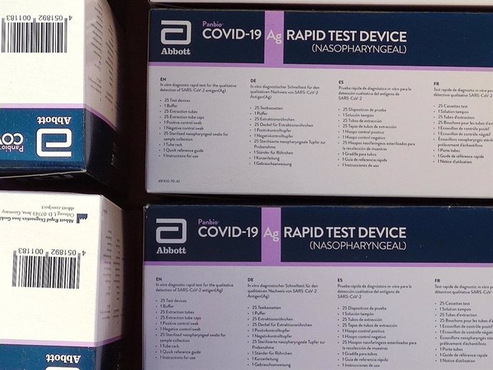 Test rápidos de detección de la COVID-19.