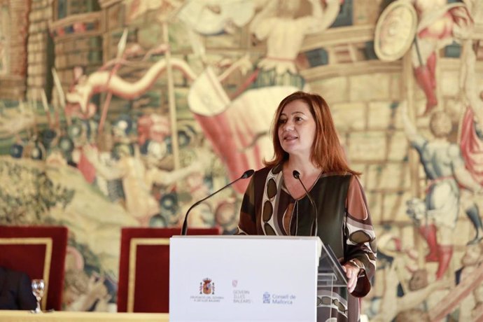 La presidenta del Govern, Francina Armengol, en el acto de celebración del Día de la Constitución de 2019. Archivo.