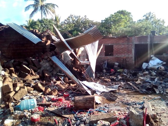 Explosión de fábrica de fuegos artificiales en El Salvador
