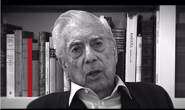 Vargas Llosa impulsa una campaña que reivindica el español como lengua común en el día de la Constitución