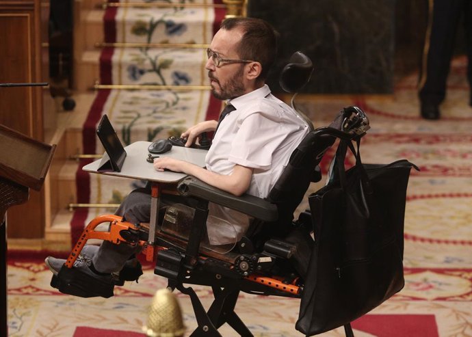 El portaveu d'Unides Podem al Congrés, Pablo Echenique, intervé al Congrés dels Diputats durant la segona jornada del debat dels Pressupostos Generals per 2021, a Madrid (Espanya), 12 de novembre del 2020.