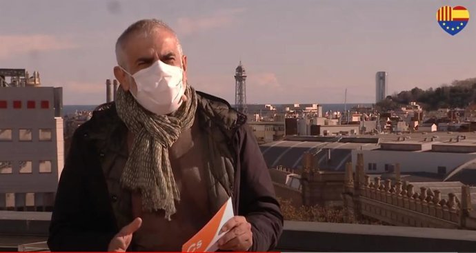 El líder de Cs a Catalunya, Carlos Carrizosa, en un acte a Barcelona pel dia de la Constitució.