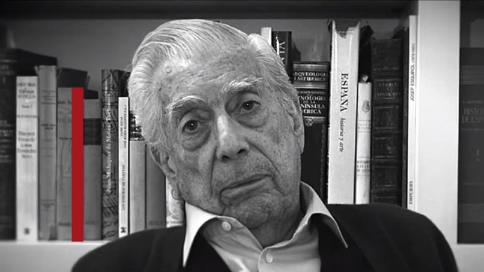 L'escriptor Mario Vargas Llosa en un vídeo pel dia de la Constitució del 2020
