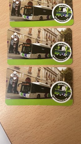 Billetes de la EMT ofrecidos a las patronales Afedeco y Pimeco para repartir entre sus clientes, permitiéndoles un viaje de ida y vuelta gratuitos.