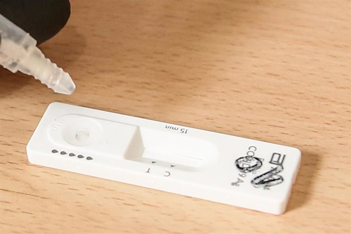 Aragón notifica 174 nuevos casos y 475 personas hospitalizadas por la COVID-19, 80 en UCI.