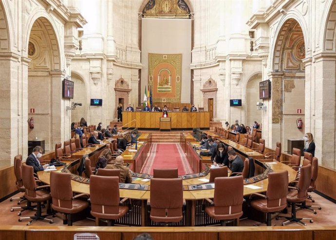 Salón de Plenos del Parlamento de Andalucía (Foto de archivo).