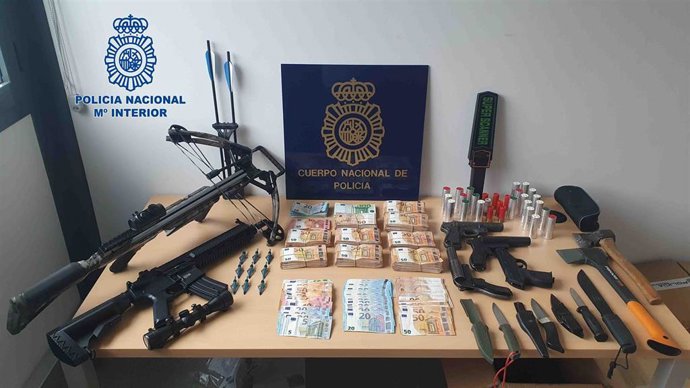 Sucesos.- Cae una organización dedicada al tráfico internacional de marihuana en Girona