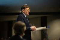 Puig sobre Ayuso: "Se define a sí misma quien es comprensivo con quien quiere liquidar a la mitad de la población"