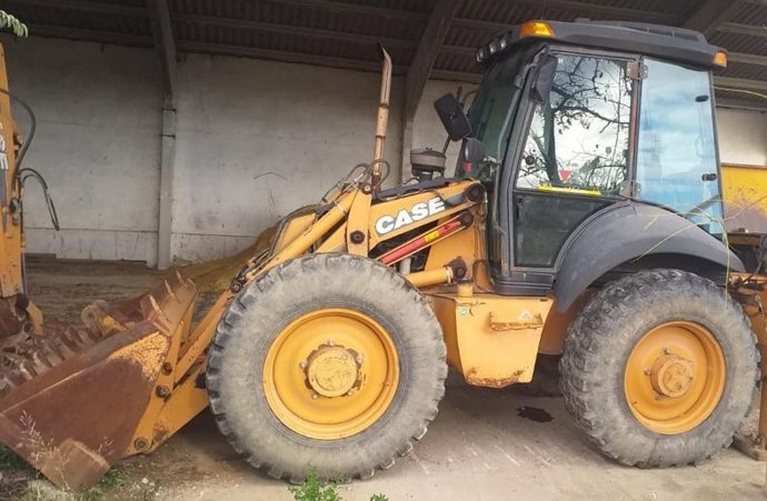 Máquina del Servicio de Recursos Agrarios de la DPZ.