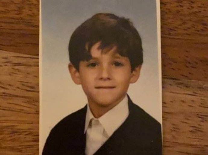 Pablo López ha echado la vista atrás y ha compartido, en su cuenta de Instagram, una imagen de cuando era niño