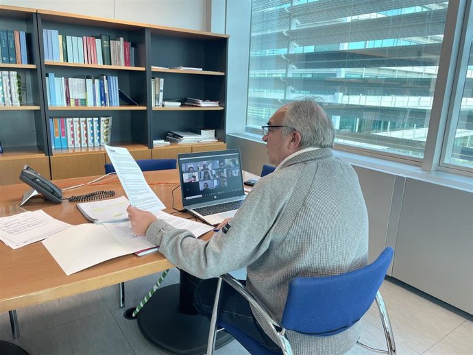 Reunión de la Mesa Sectorial para exponer las novedades del plan FOLC