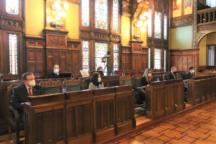 Comparecencia en la Junta General de la consejera de Presidencia, Rita Camblor, para presentar su proyecto de presupuesto para 2021