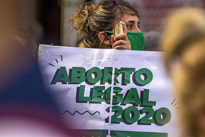 Manifestación a favor de la legalización del aborto en Argentina.