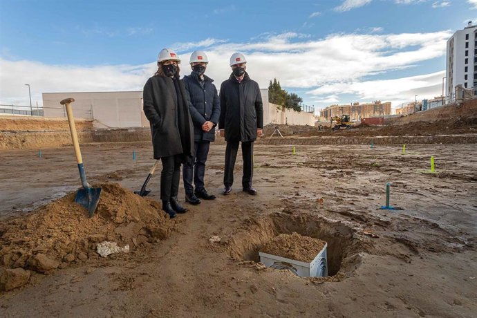 Colocación de la primera piedra del primer edificio de VPO 'passivhaus plus' en España con 160 viviendas de las que 36 serán sociales