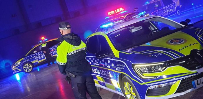 Nuevos vehículos de la Policía Local de Sevilla