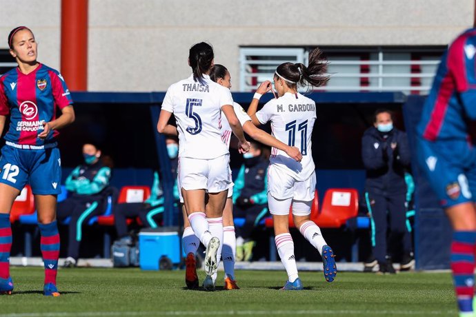 Marta Cardona of Real Madrid CF Femenino celebrate the goal whit team mates during the spanish women league, Liga Iberdrola, football match played between Levante UD Vs Real Madrid Femenino at Ciudad Deportiva Levante UD, Bunyol, Valencia. On December 9